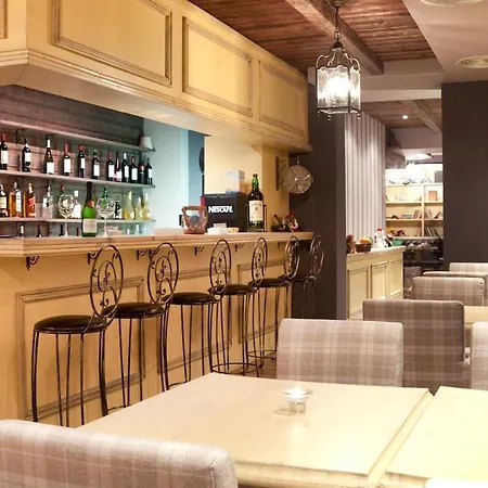 Апартамент Retreat Pool And Mountain Views *