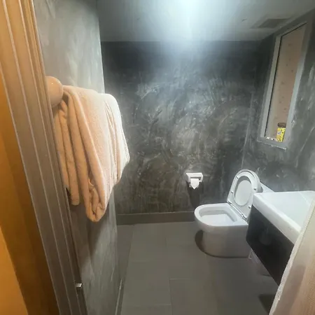 Retreat Pool And Mountain Views Апартамент *