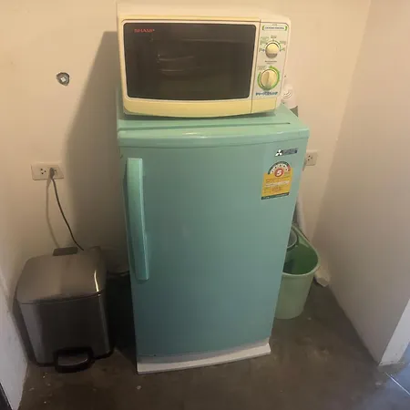 Retreat Pool And Mountain Views *