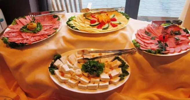 Retreat Pool And Mountain Views アパート *