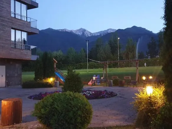 アパート Retreat Pool And Mountain Views *